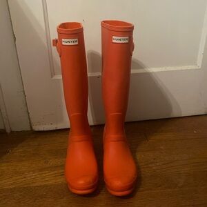 Hunter Women’s Tall Red Boots